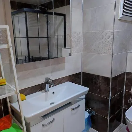 Hurma Mah.yuzme Havuzlu Esyali Lejlighed Antalya
